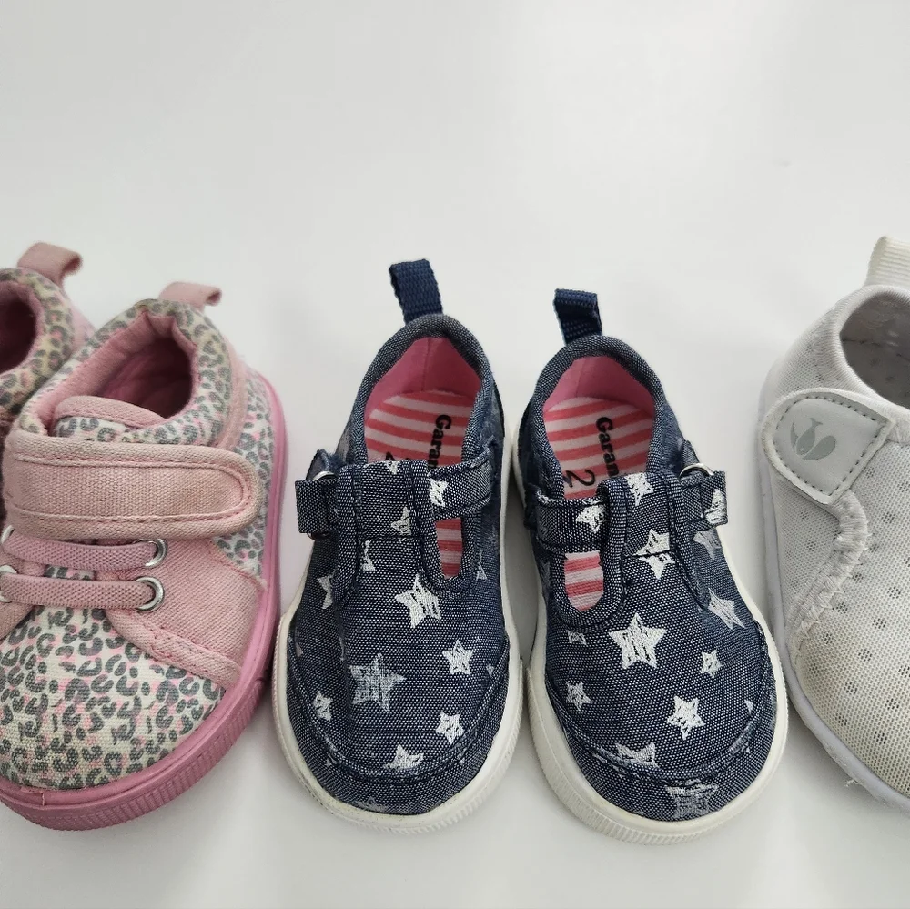 Infant Baby Girl Size 2 Shoe‎ Bundle Lot - 3 Pairs Pink, Blue, and White